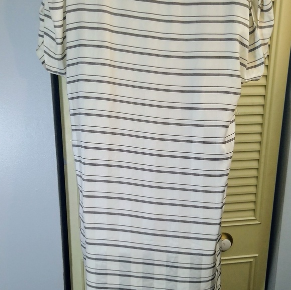 Black and White Ann Taylor printed dress - Picture 7 of 7